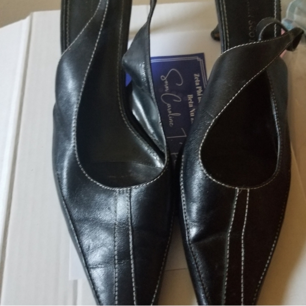 Karen Scott black slingbacks